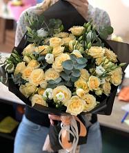 Букет цветов из:  Розы и Лизиантусы #REPLACE_PRED# Совхозном Свердловская область